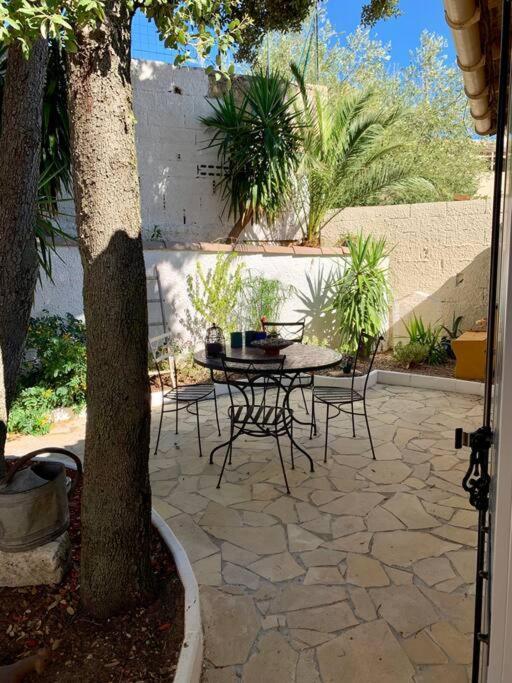 Charmante Villa Avec Une Ame. Pignan Екстер'єр фото